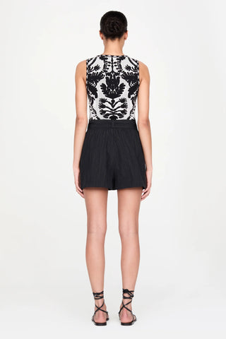 Marie Oliver Melba Tank, Obsidian
