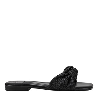 Marlon, Black