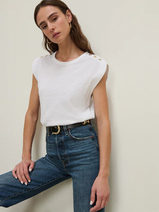 Michaela Tee, Optic White