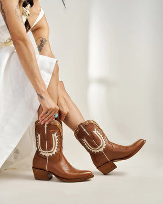 The Jolene, Caramel/Bone