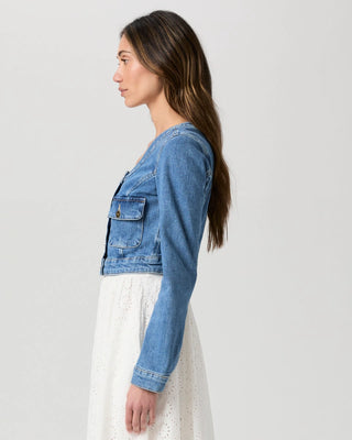 Kiara Jacket, Passage