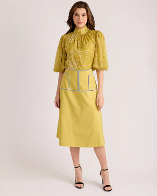 Carmen Top, Python