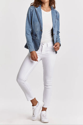 Minah Jacket, Santos